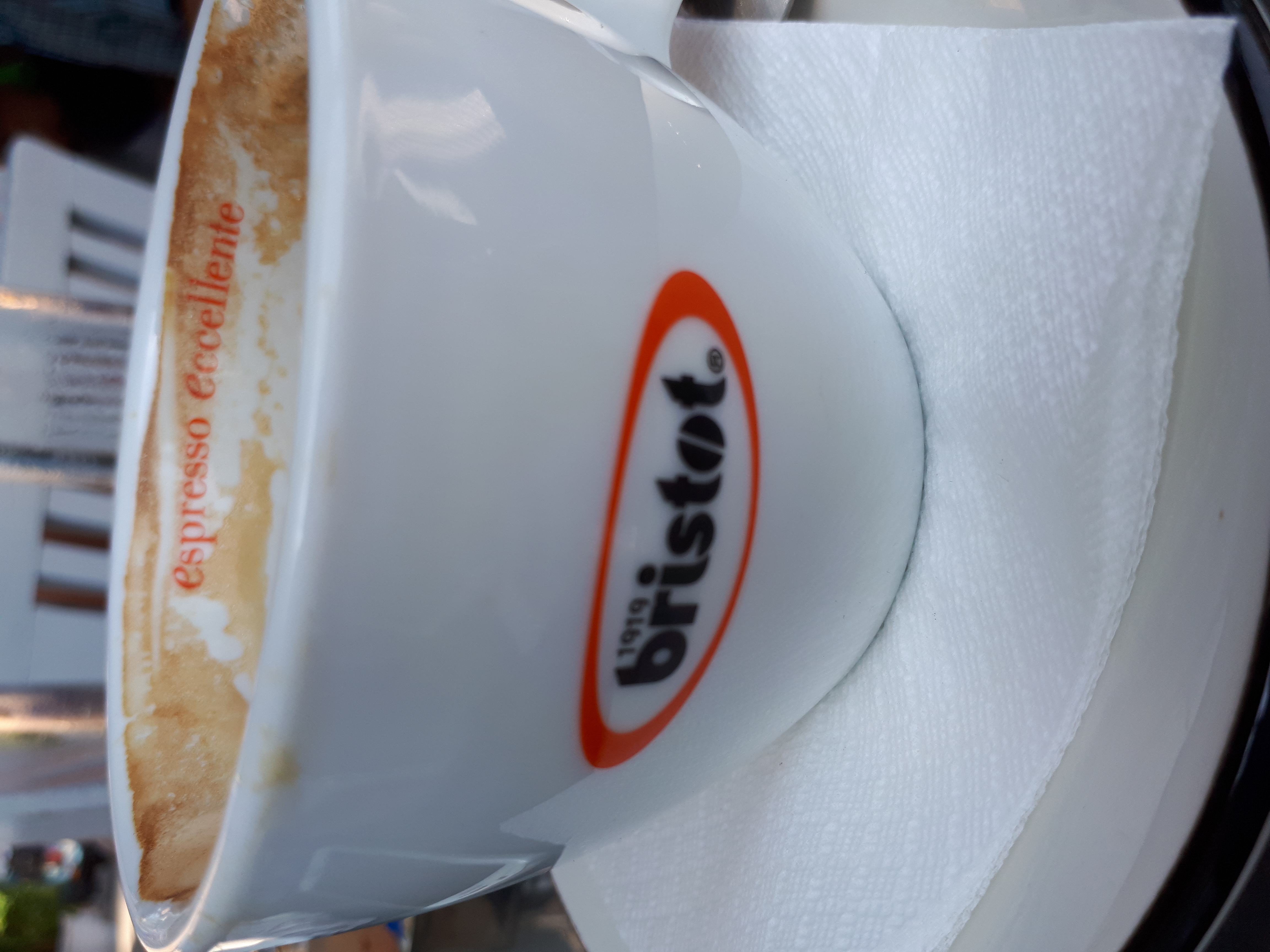 caffe bristot midilli Tugce Vera.jpg