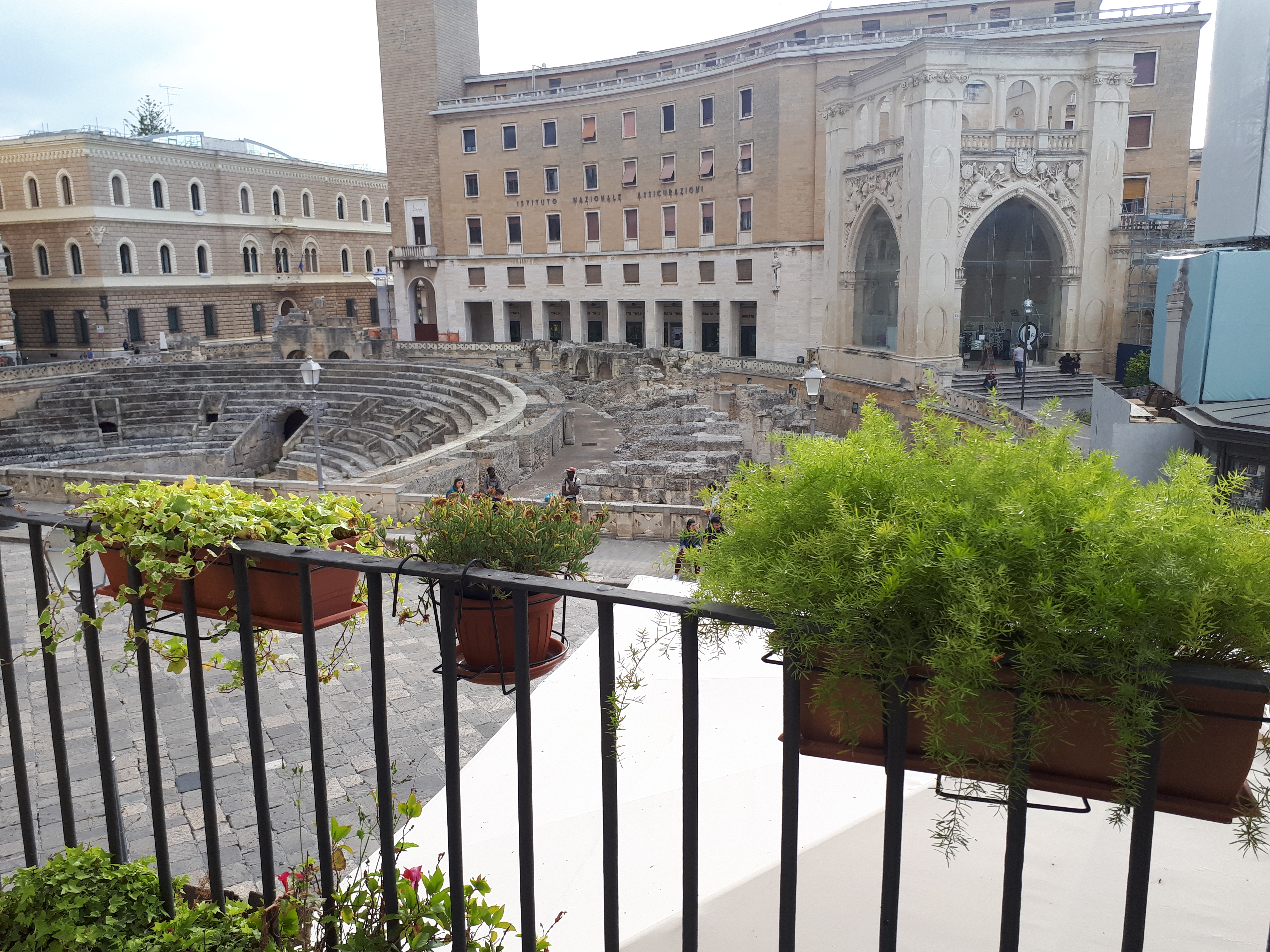 Lecce Vera Edu.jpg